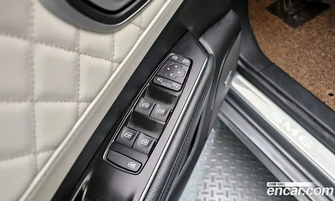 Renault SM6 2019 2.0 Автомат в Москве № 617628, фото 17