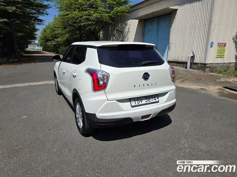 SsangYong TIBOLI 2016 1.6 Автомат в Москве № 617766, фото 4