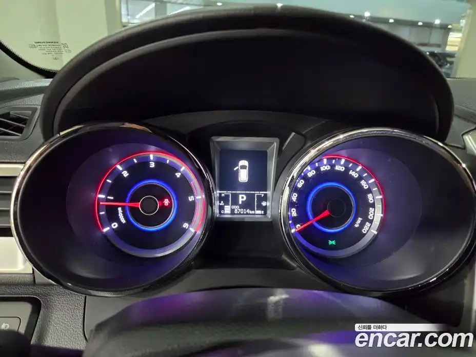 SsangYong TIBOLI 2016 1.6 Автомат в Москве № 617822, фото 14