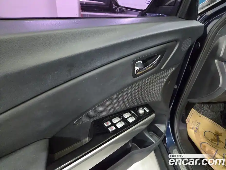 SsangYong TIBOLI 2016 1.6 Автомат в Москве № 617822, фото 16