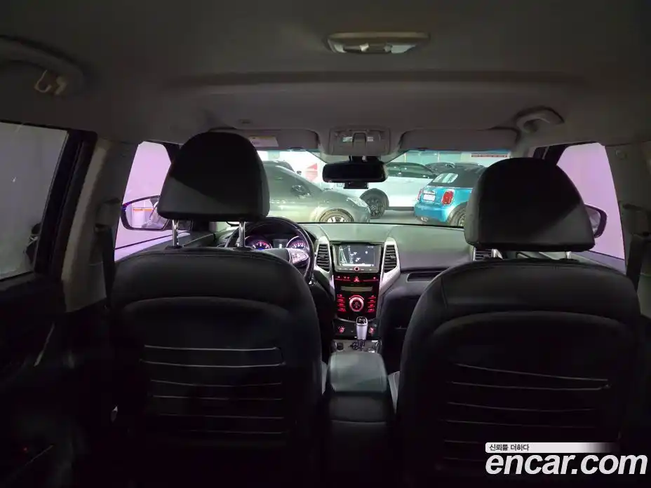 SsangYong TIBOLI 2016 1.6 Автомат в Москве № 617822, фото 9