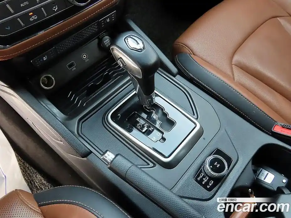 SsangYong Rexton 2019 2.2 Автомат в Москве № 617887, фото 10