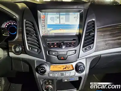 SsangYong Korando 2016 2.2 Автомат в Москве № 617947, миниатюра 7