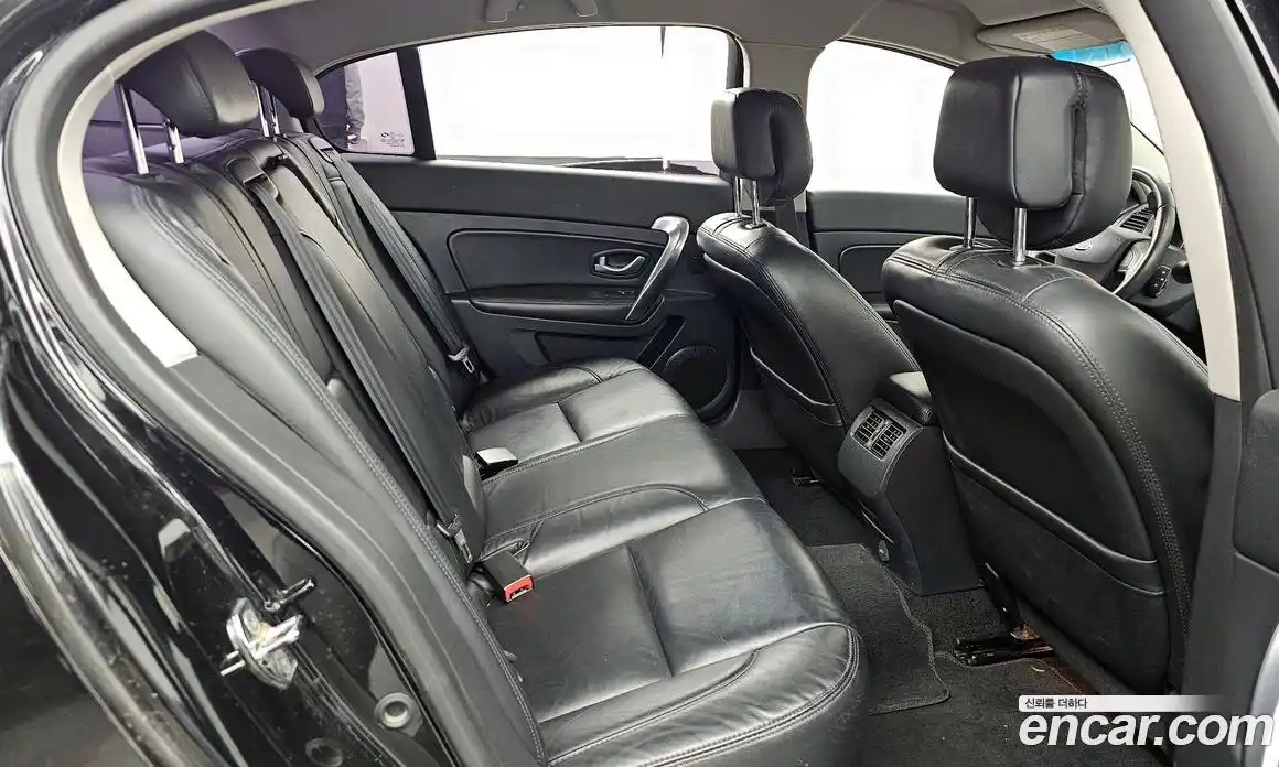 Renault SM5 2010 2.0 Автомат в Москве № 618067, фото 12