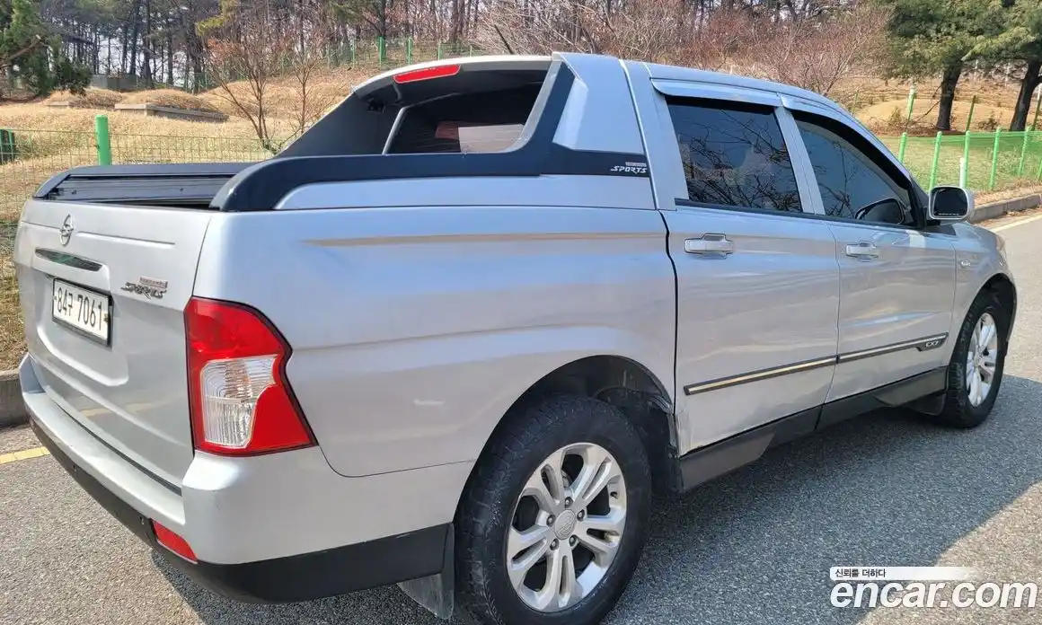 SsangYong Korando 2012 2.0 Автомат в Москве № 618077, фото 3