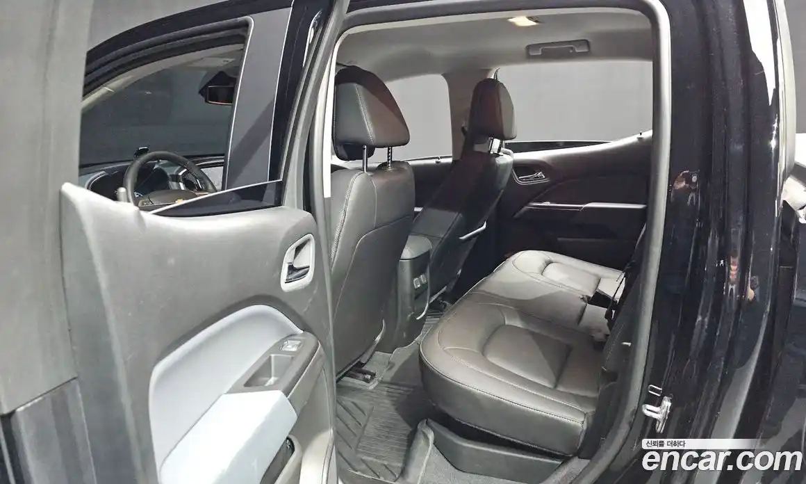 Chevrolet Colorado 2022 3.6 Автомат в Москве № 618101, фото 13