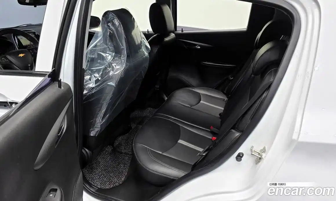 Chevrolet Spark 2019 1.0 Автомат в Москве № 618639, фото 13