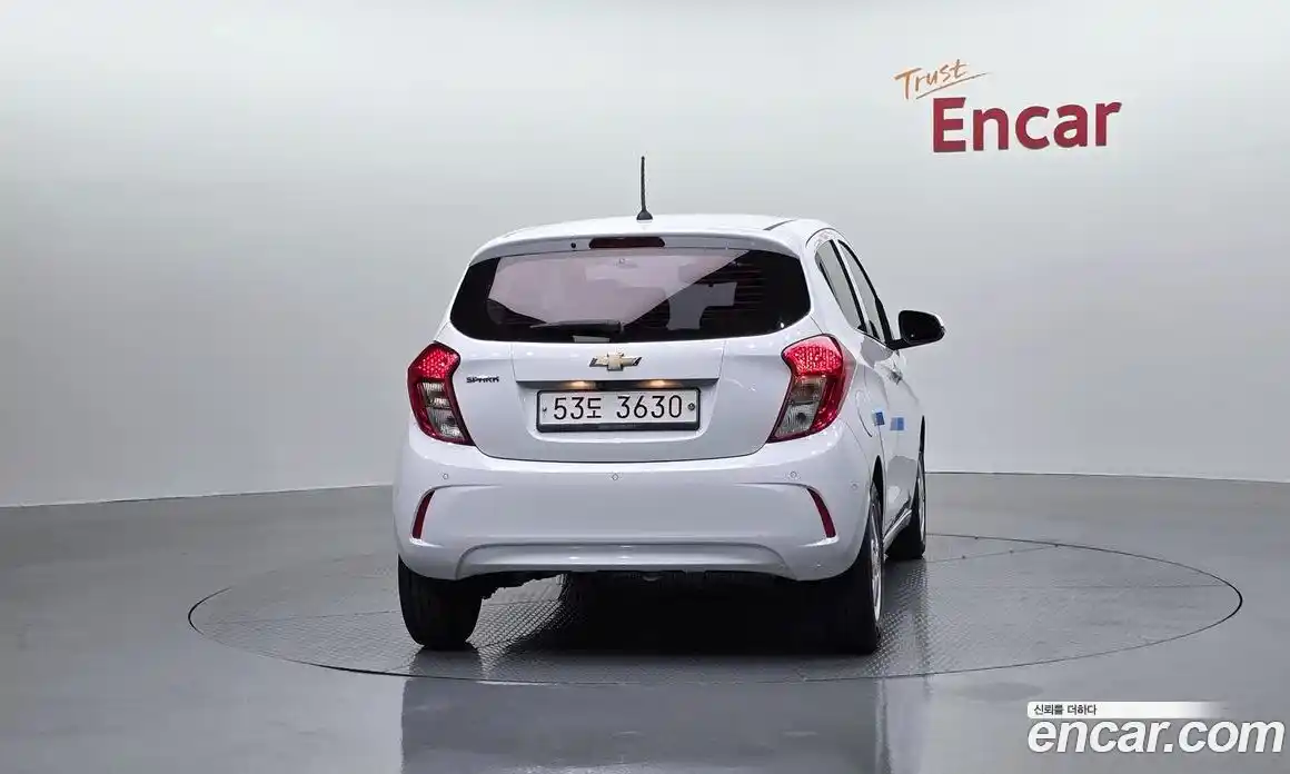 Chevrolet Spark 2019 1.0 Автомат в Москве № 618639, фото 4