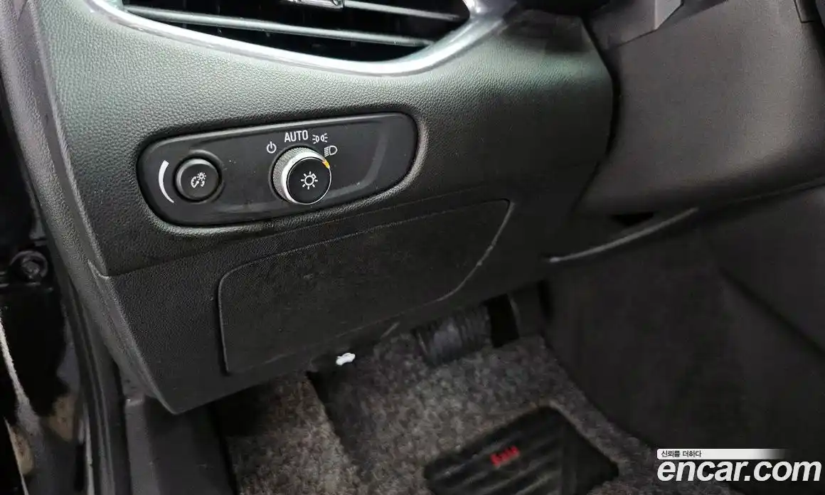 Chevrolet Malibu 2018 2.0 Автомат в Москве № 618932, фото 16