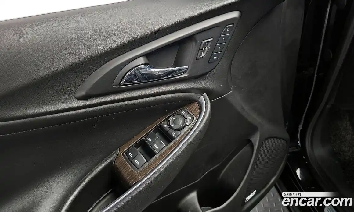 Chevrolet Malibu 2018 2.0 Автомат в Москве № 618932, фото 19