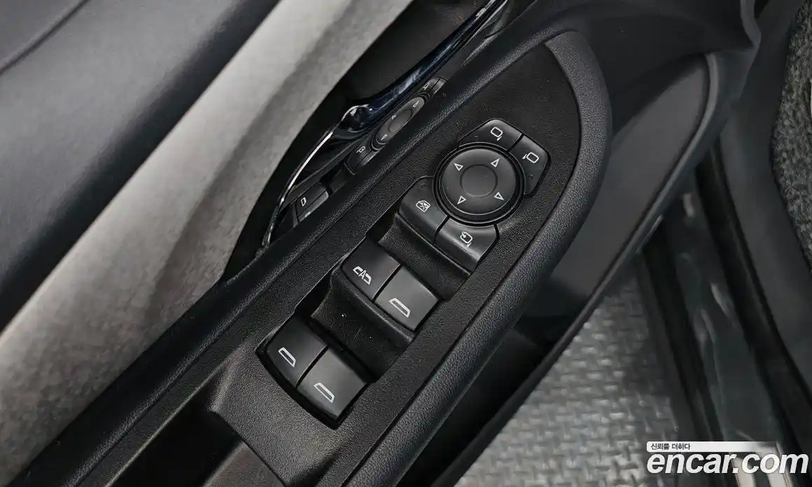 Chevrolet Bolt EV 2021 0.2 Автомат в Москве № 618955, фото 12