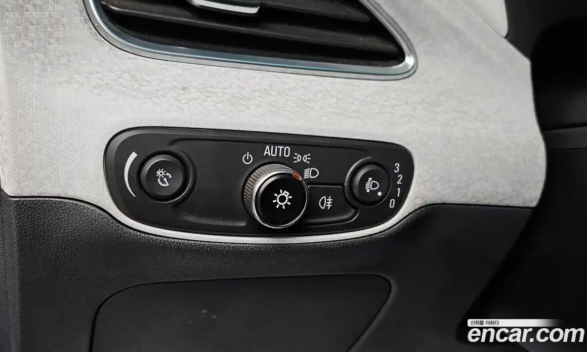 Chevrolet Bolt EV 2021 0.2 Автомат в Москве № 618955, фото 13