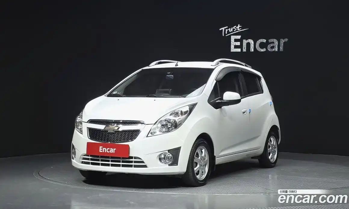 Chevrolet Spark 2012 1.0 Автомат в Москве № 618971, фото 1