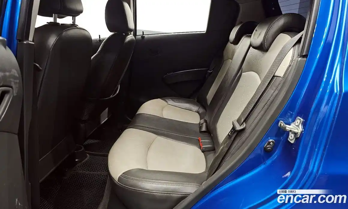 Chevrolet Matiz 2010 1.0 Автомат в Москве № 619001, фото 11