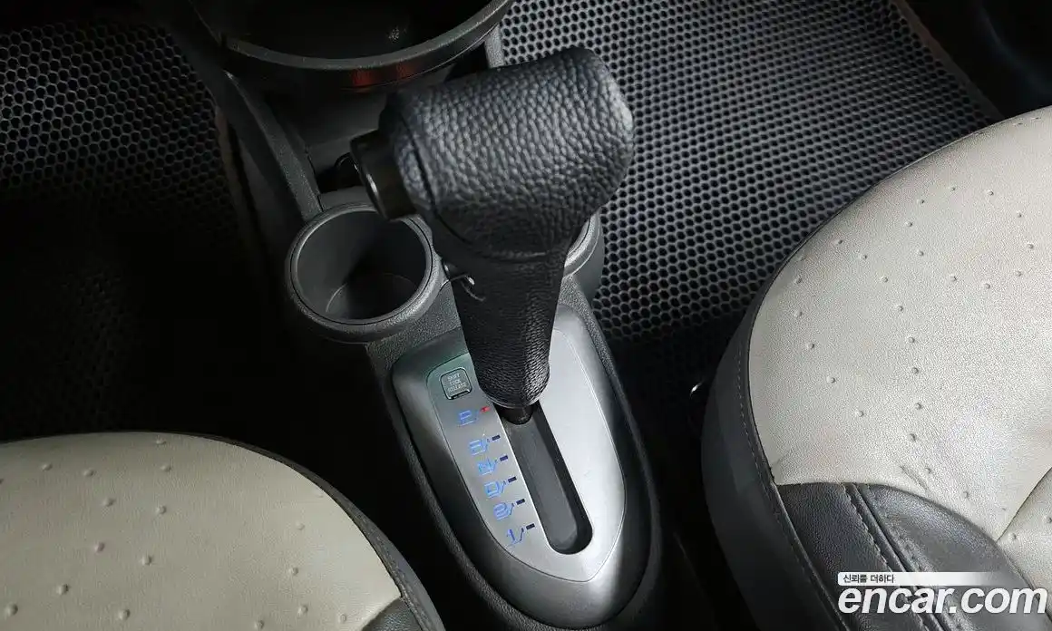 Chevrolet Matiz 2010 1.0 Автомат в Москве № 619001, фото 8