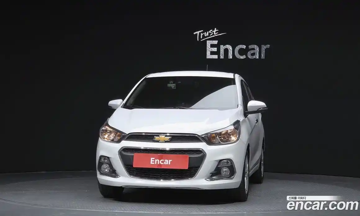 Chevrolet Spark 2016 1.0 Автомат в Москве № 619026, фото 3