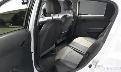 Chevrolet Spark 2014 1.0 Автомат в Москве № 619090, миниатюра 12