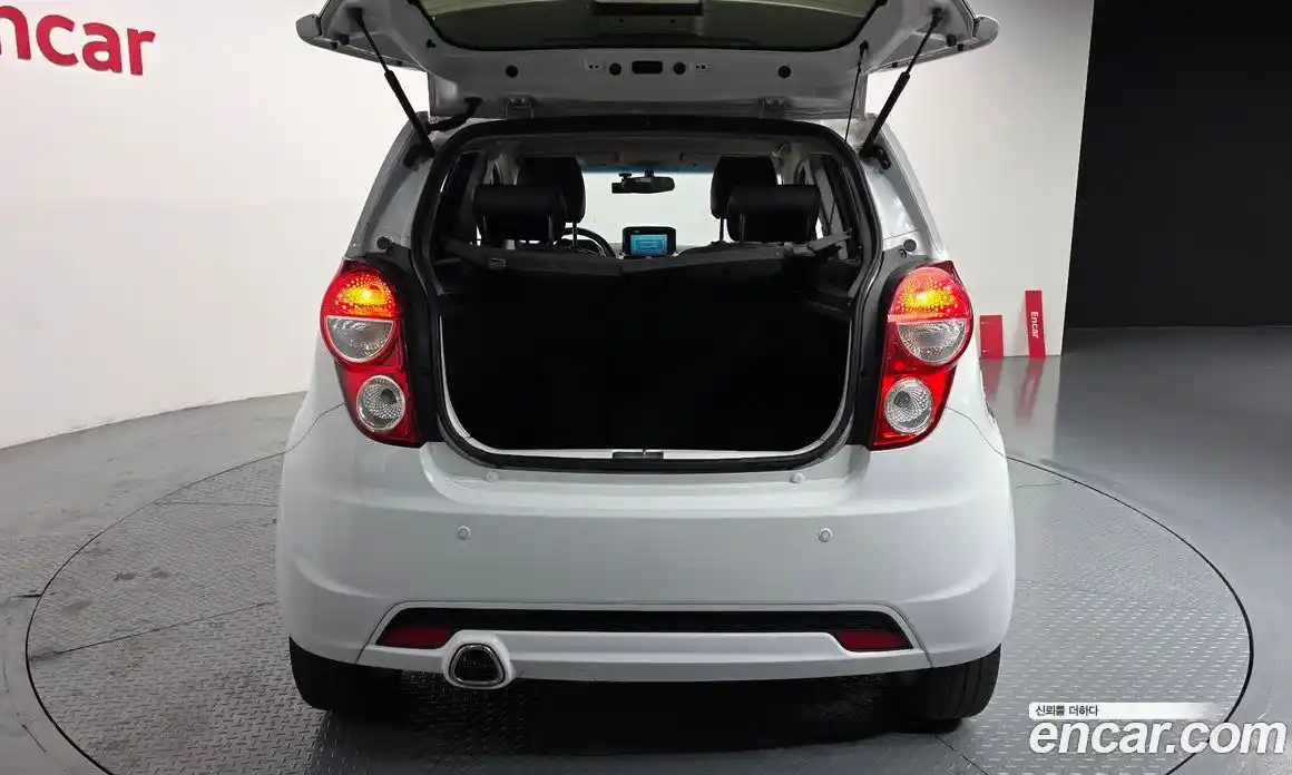 Chevrolet Spark 2014 1.0 Автомат в Москве № 619090, фото 20