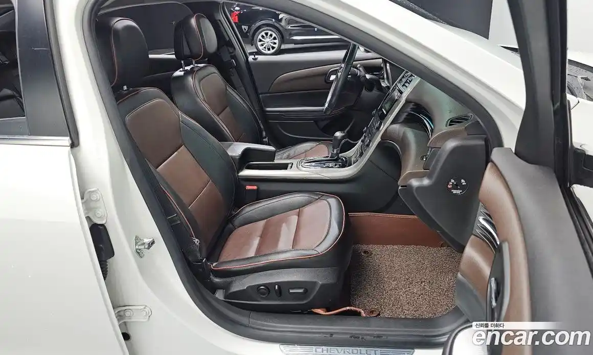 Chevrolet Malibu 2014 2.4 Автомат в Москве № 619136, фото 12