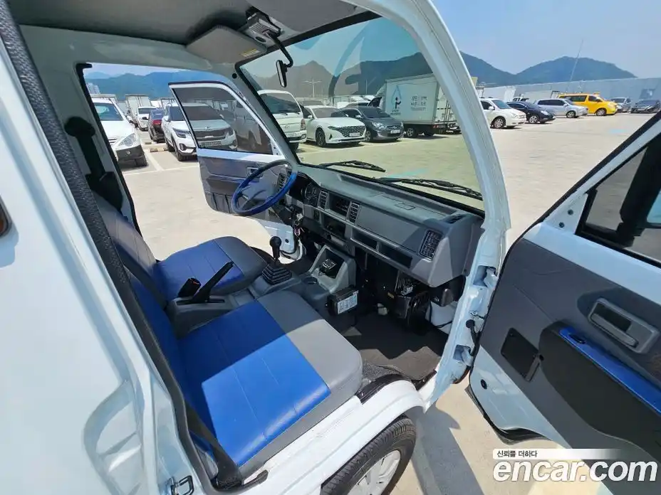 Chevrolet labo 2018 0.8 Механическая в Москве № 619273, фото 13