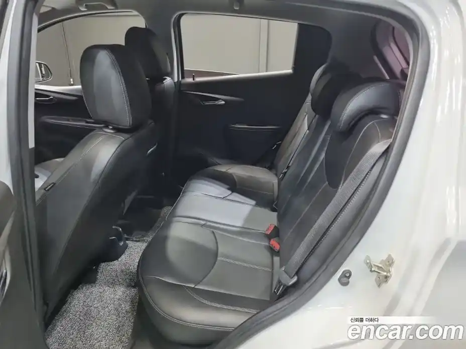 Chevrolet Spark 2017 1.0 Автомат в Москве № 619295, фото 17