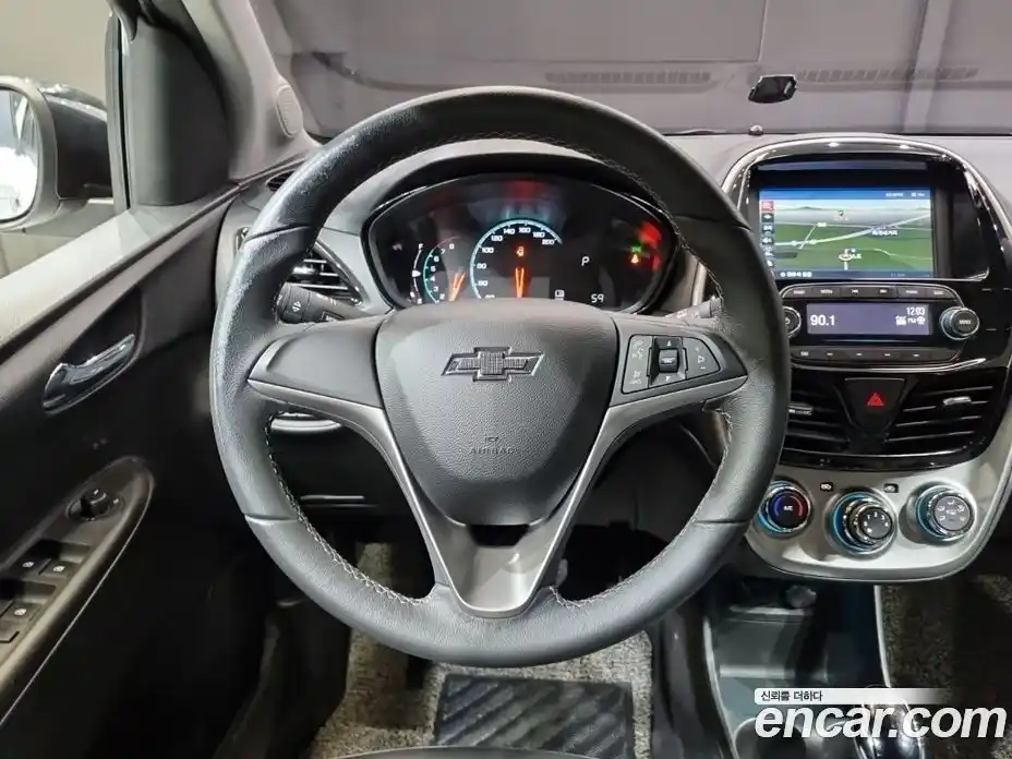 Chevrolet Spark 2017 1.0 Автомат в Москве № 619295, фото 19