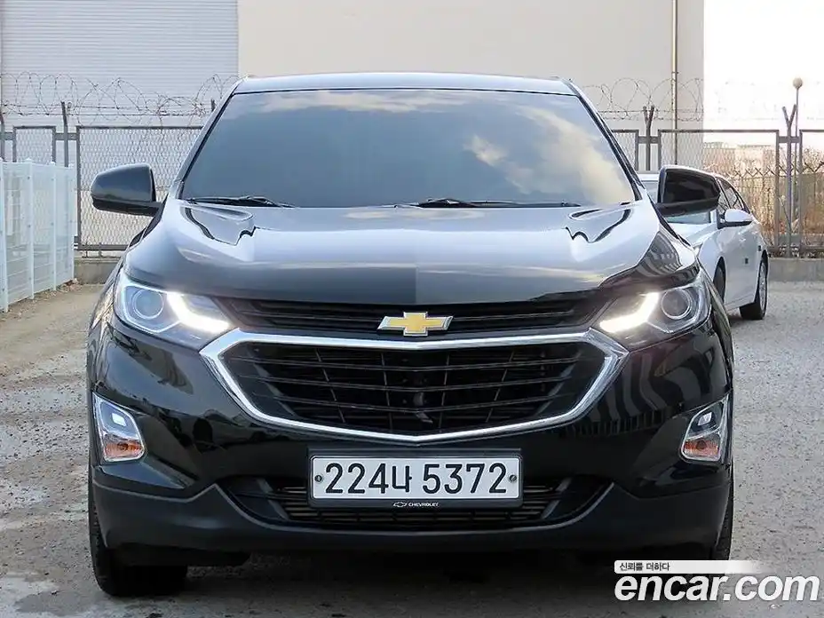 Chevrolet Equinox 2019 1.6 Автомат в Москве № 619368, фото 1