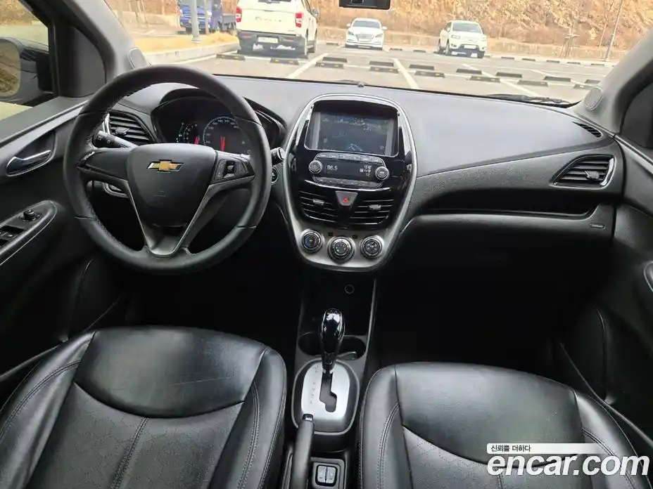 Chevrolet Spark 2016 1.0 Автомат в Москве № 619401, фото 9