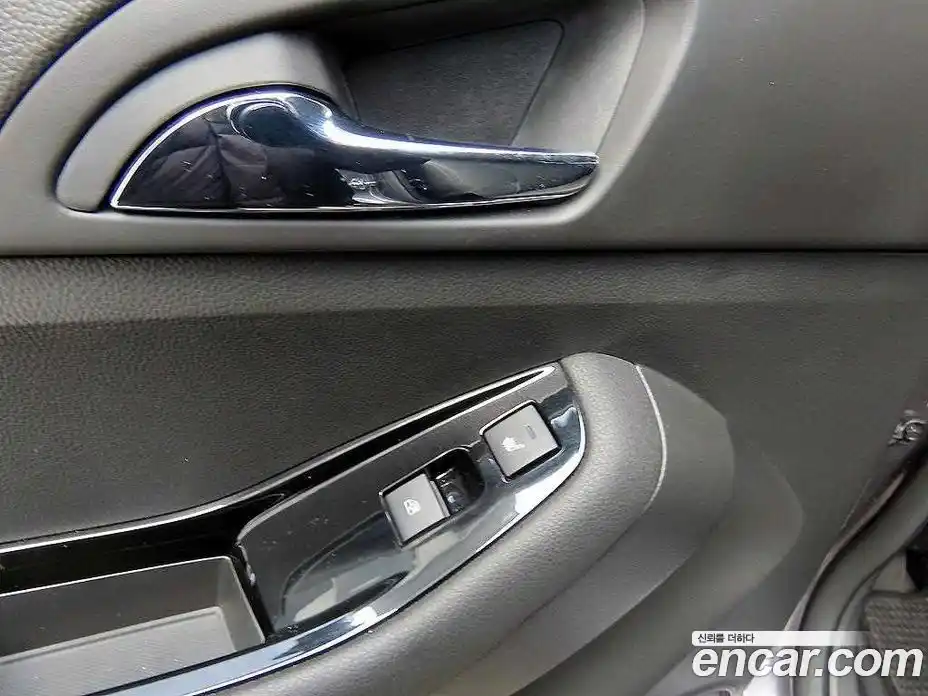 Chevrolet Orlando 2014 2.0 Автомат в Москве № 619420, фото 16