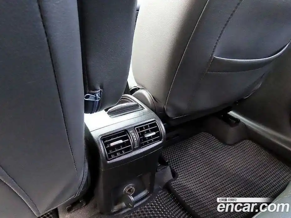 Chevrolet Orlando 2014 2.0 Автомат в Москве № 619420, фото 17