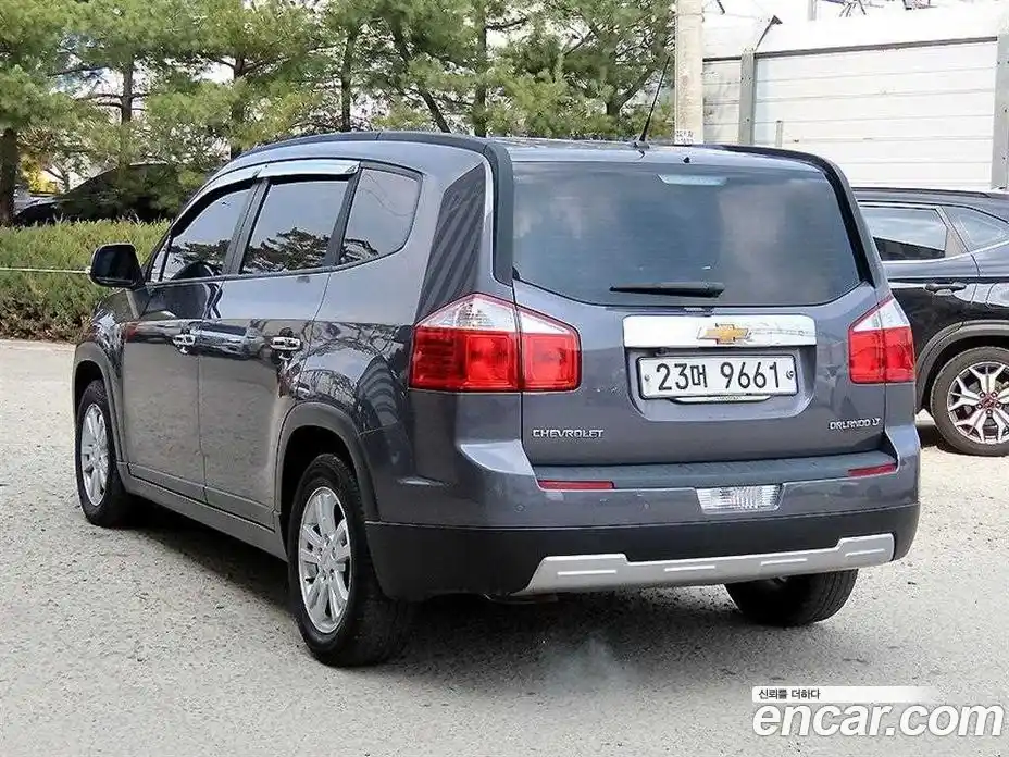 Chevrolet Orlando 2014 2.0 Автомат в Москве № 619420, фото 3