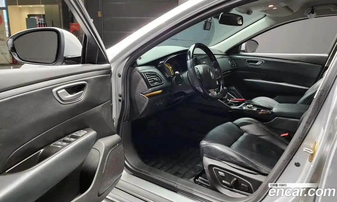 Renault SM6 2019 2.0 Автомат в Москве № 619619, фото 11