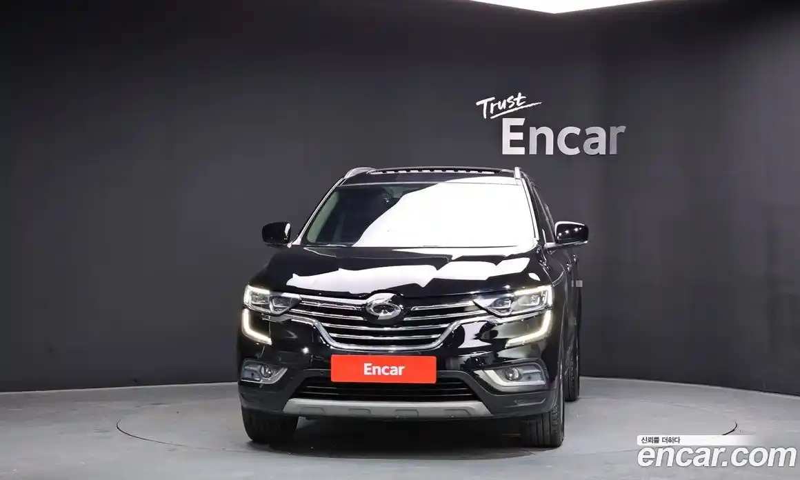 Renault QM6 2017 2.0 Автомат в Москве № 619639, фото 3