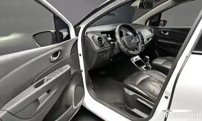 Renault QM3 2018 1.5 Автомат в Москве № 619646, миниатюра 11