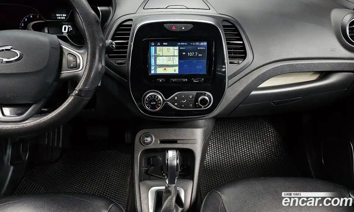 Renault QM3 2018 1.5 Автомат в Москве № 619646, фото 14