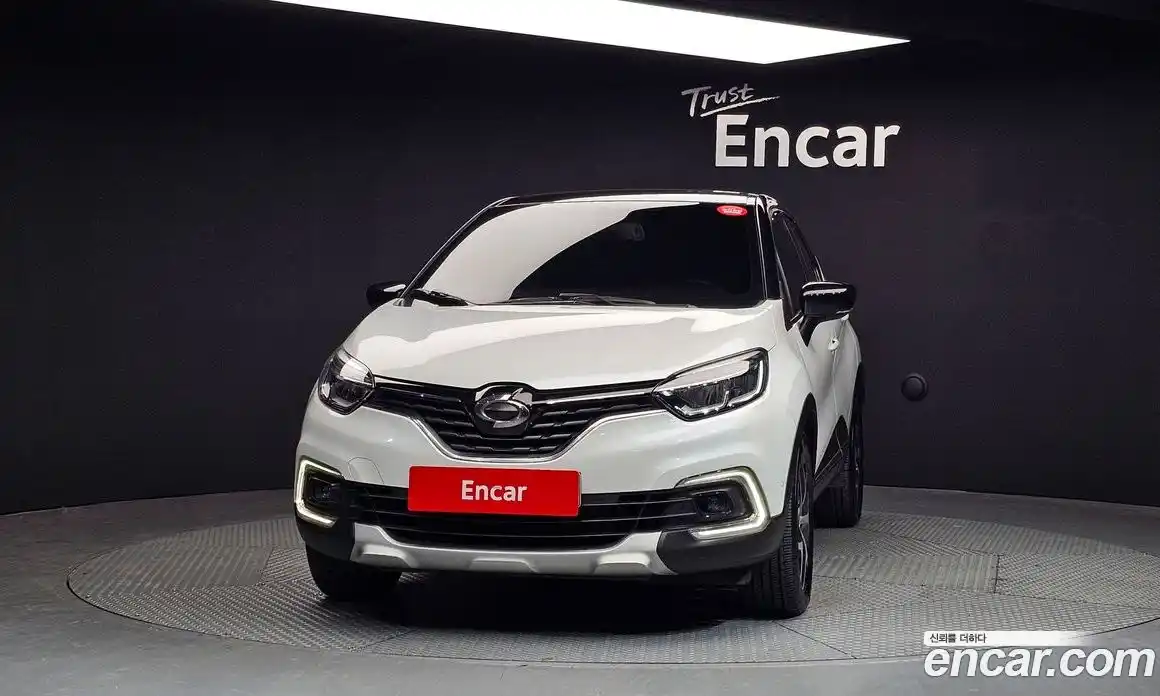 Renault QM3 2018 1.5 Автомат в Москве № 619646, фото 3