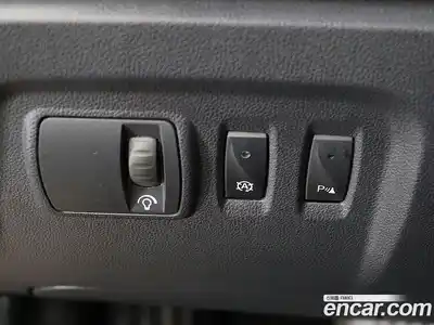 Renault QM3 2018 1.5 Автомат в Москве № 619748, миниатюра 12