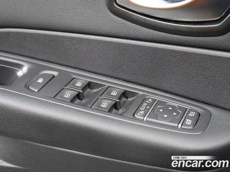 Renault QM3 2018 1.5 Автомат в Москве № 619748, фото 13