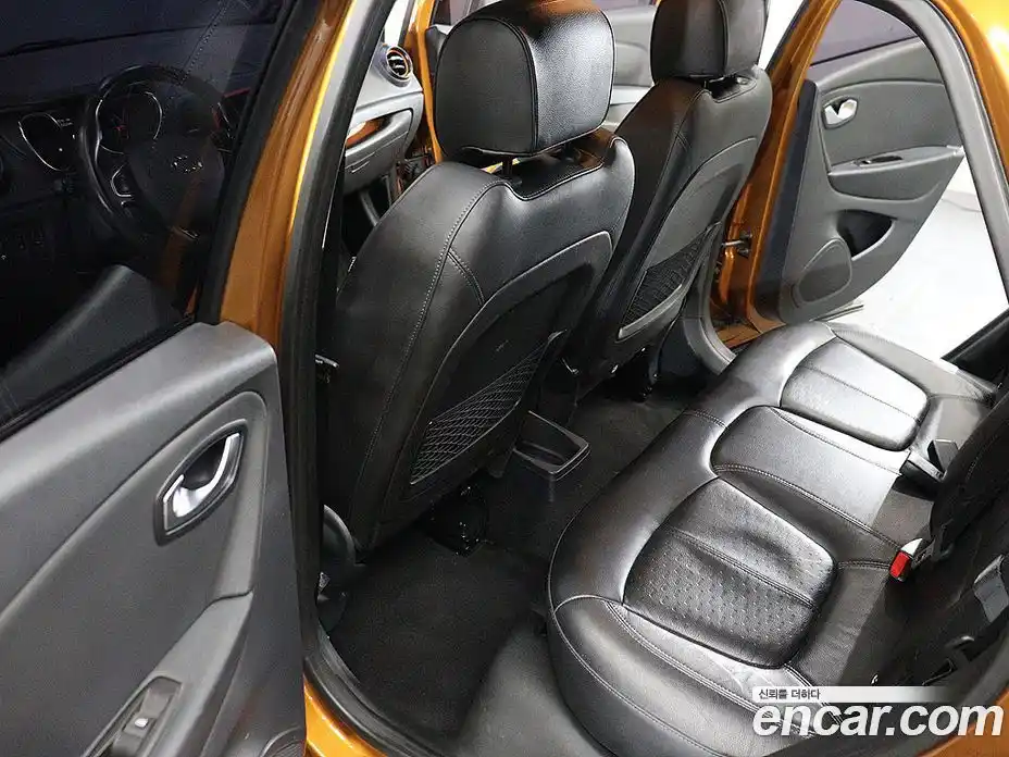 Renault QM3 2018 1.5 Автомат в Москве № 619748, фото 16