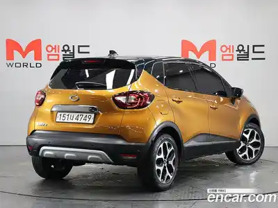 Renault QM3 2018 1.5 Автомат в Москве № 619748, миниатюра 3