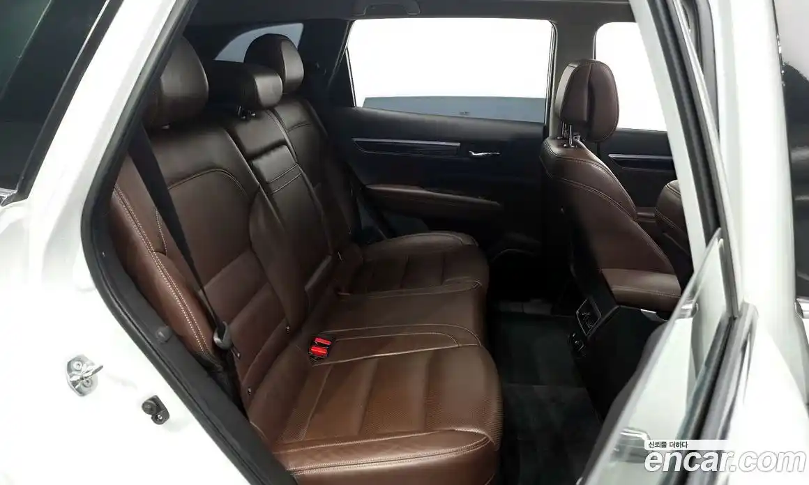 Renault QM6 2017 2.0 Автомат в Москве № 619763, фото 12