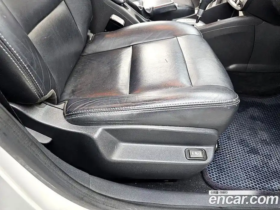 Renault SM3 2010 1.6 Автомат в Москве № 619816, фото 15