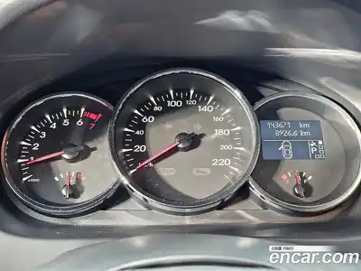 Renault SM3 2010 1.6 Автомат в Москве № 619816, миниатюра 7