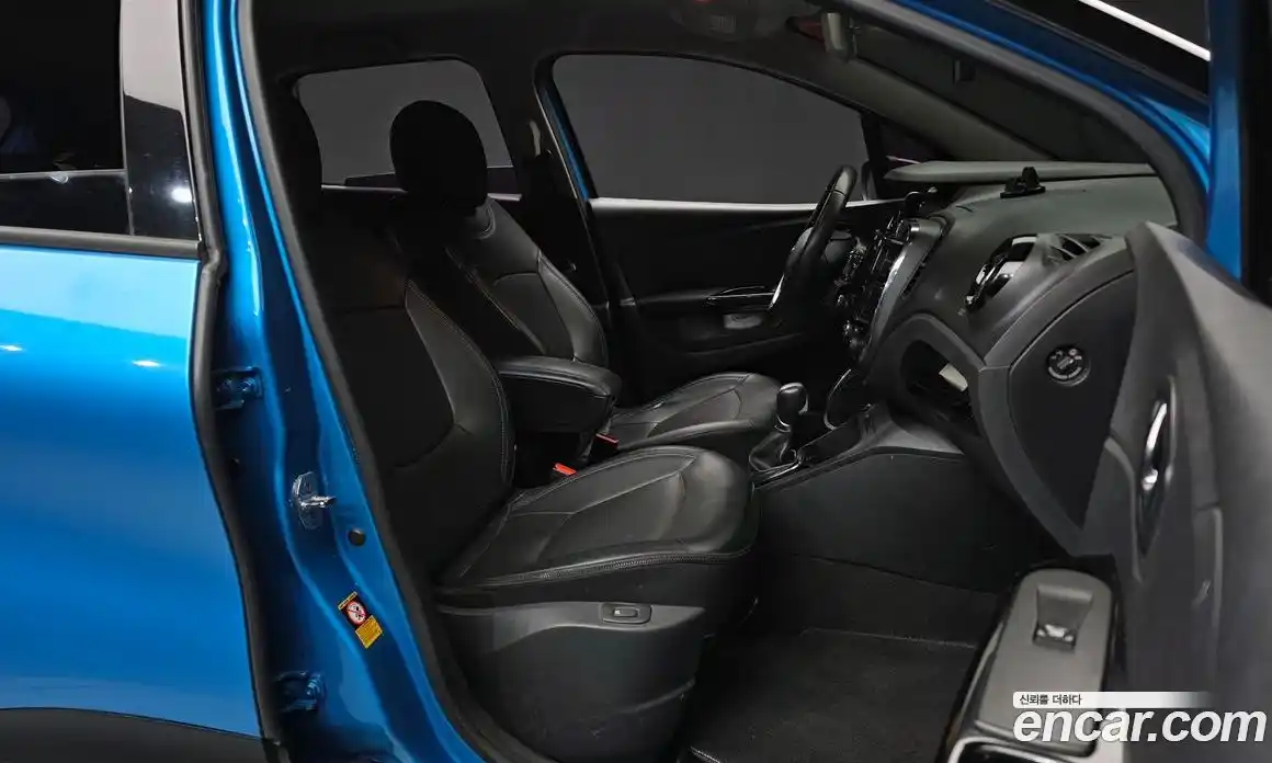 Renault QM3 2017 1.5 Автомат в Москве № 620032, фото 11