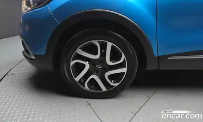 Renault QM3 2017 1.5 Автомат в Москве № 620032, миниатюра 5