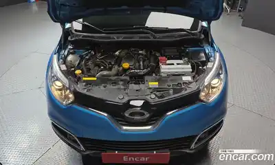 Renault QM3 2017 1.5 Автомат в Москве № 620032, миниатюра 6