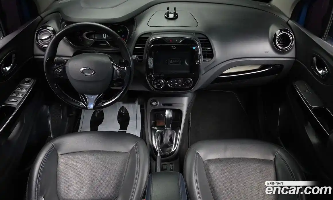 Renault QM3 2017 1.5 Автомат в Москве № 620032, фото 7