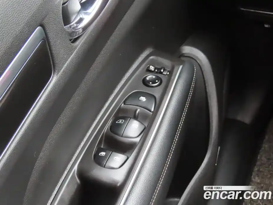 Renault QM6 2019 2.0 Автомат в Москве № 620160, фото 13