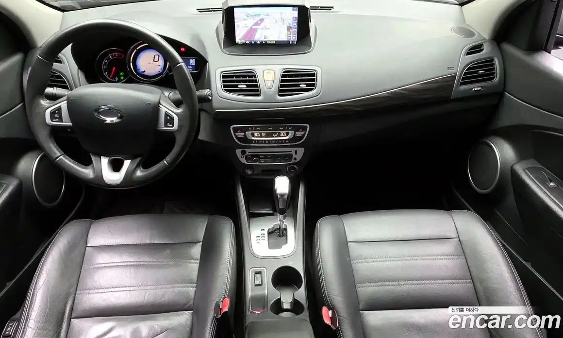 Renault SM3 2014 1.6 Автомат в Москве № 620192, фото 7