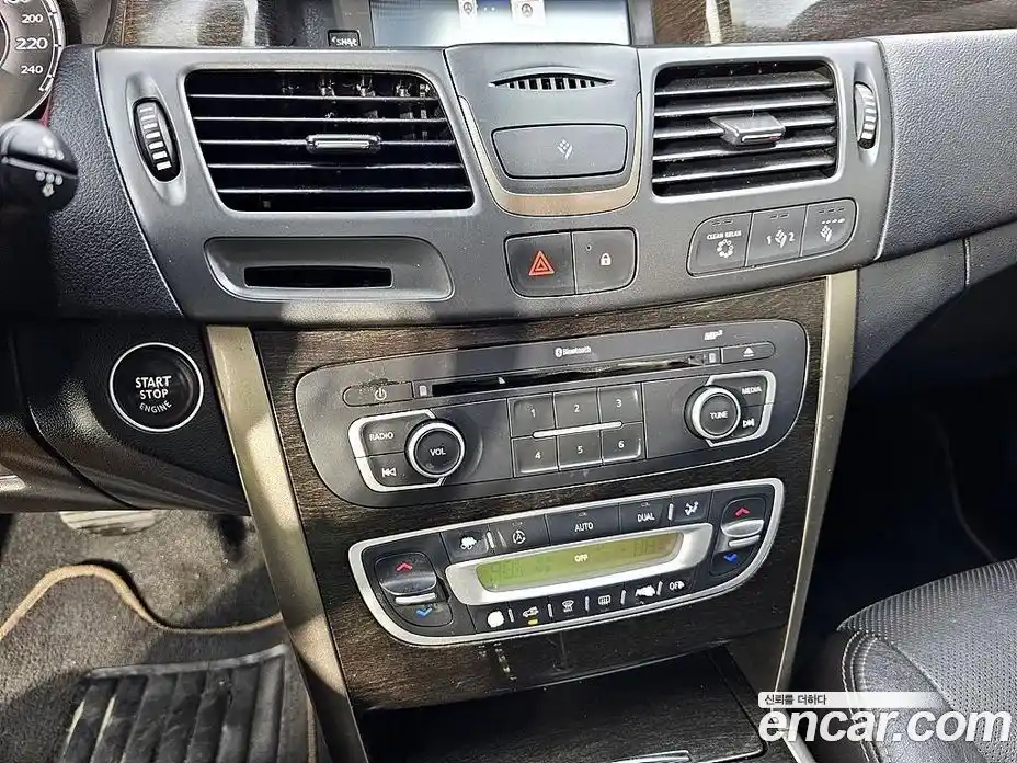 Renault SM5 2015 2.0 Автомат в Москве № 620261, фото 14